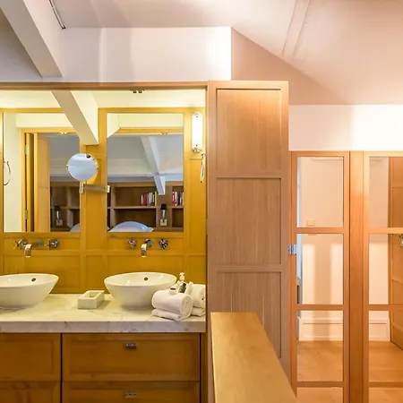 Charming At 200m From Villa *